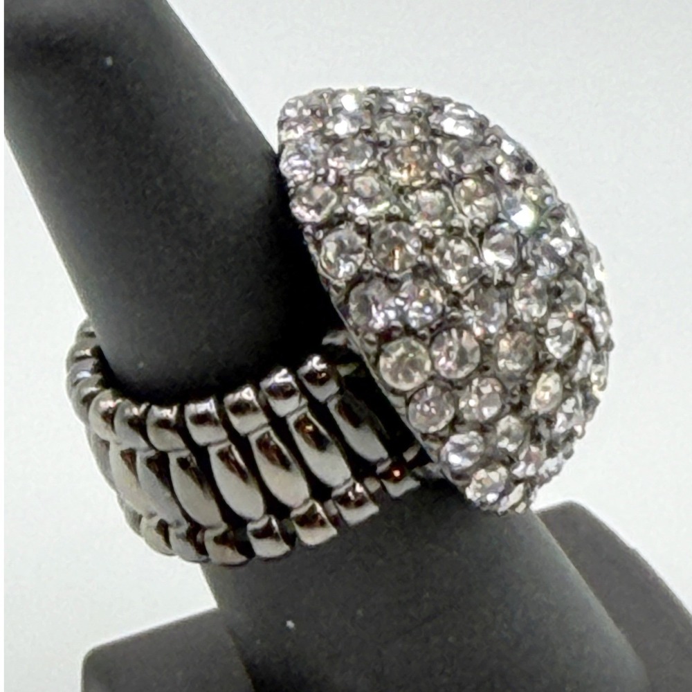 Gunmetal Gray Stretch Ring Pavé Rhinestone Dome Statement Size 5–6.5